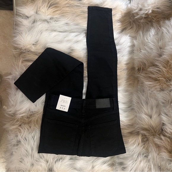 ZARA High-Rise Ankle Length Jeans - Size 38 (US 6) - Picture 2 of 5